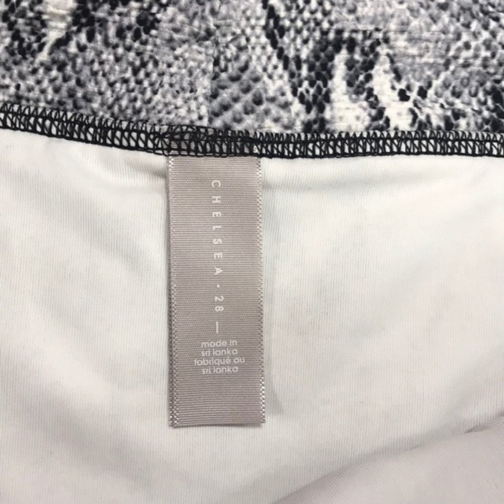 Chelsea28 Textured Bikini Bottom - Picture 4 of 6